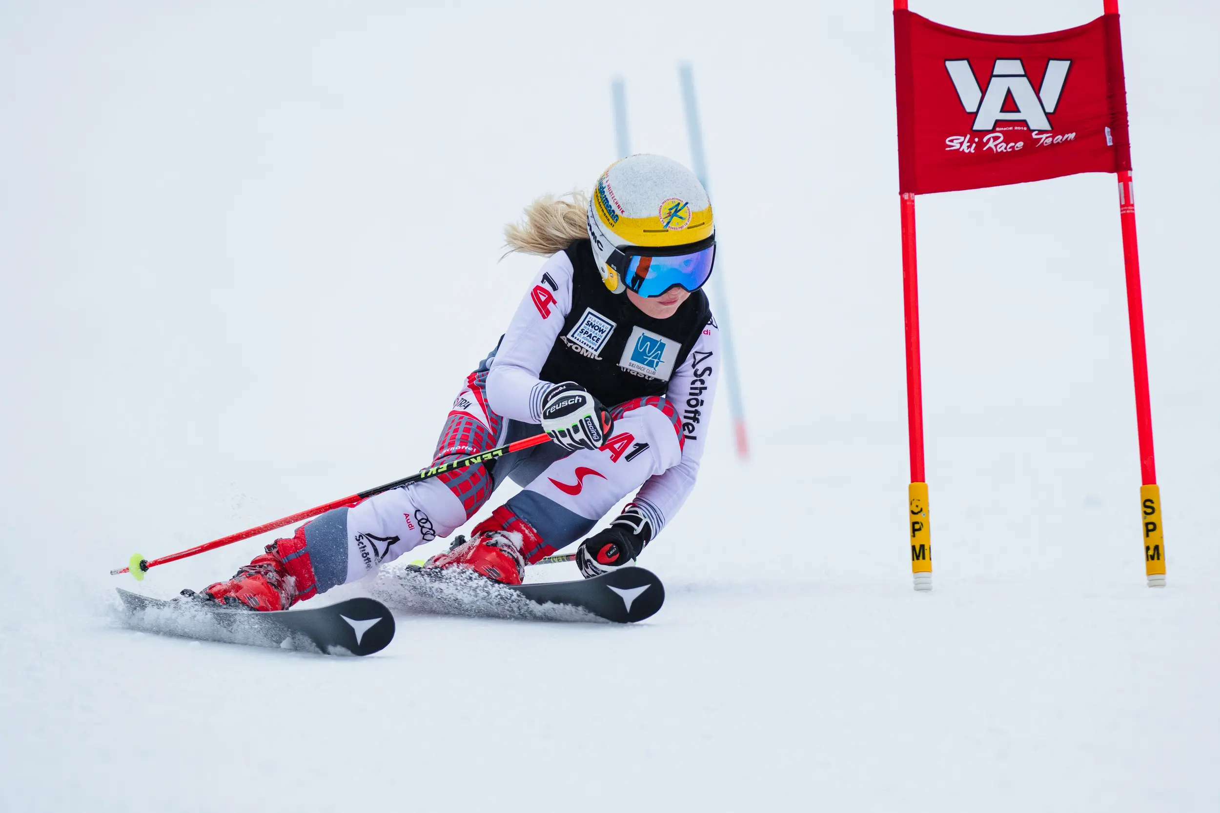 Anja Mueller | WASRC Athlet Flachau | SKI RACE CLUB